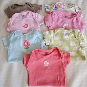 6-9m Gerber Onsie Lot